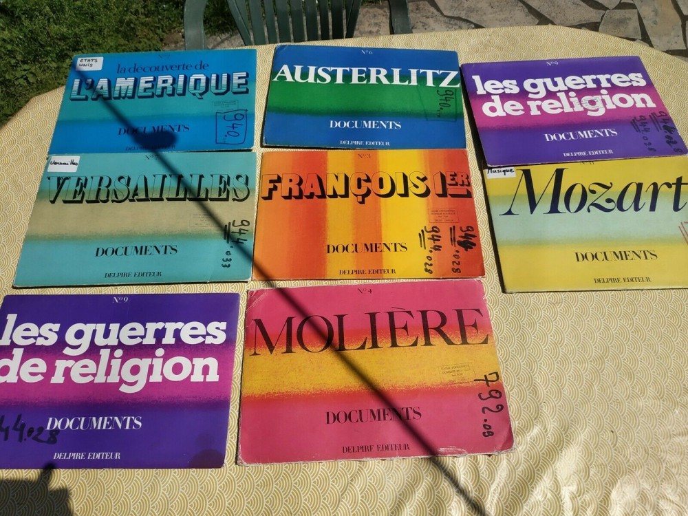 Collection Documents - édition Delpire | Delpire - coll. Documents
Pochette avec poster et images afin d'expliquer et de raconter les sujets des pochettes. Différents formats, impressions, papier.